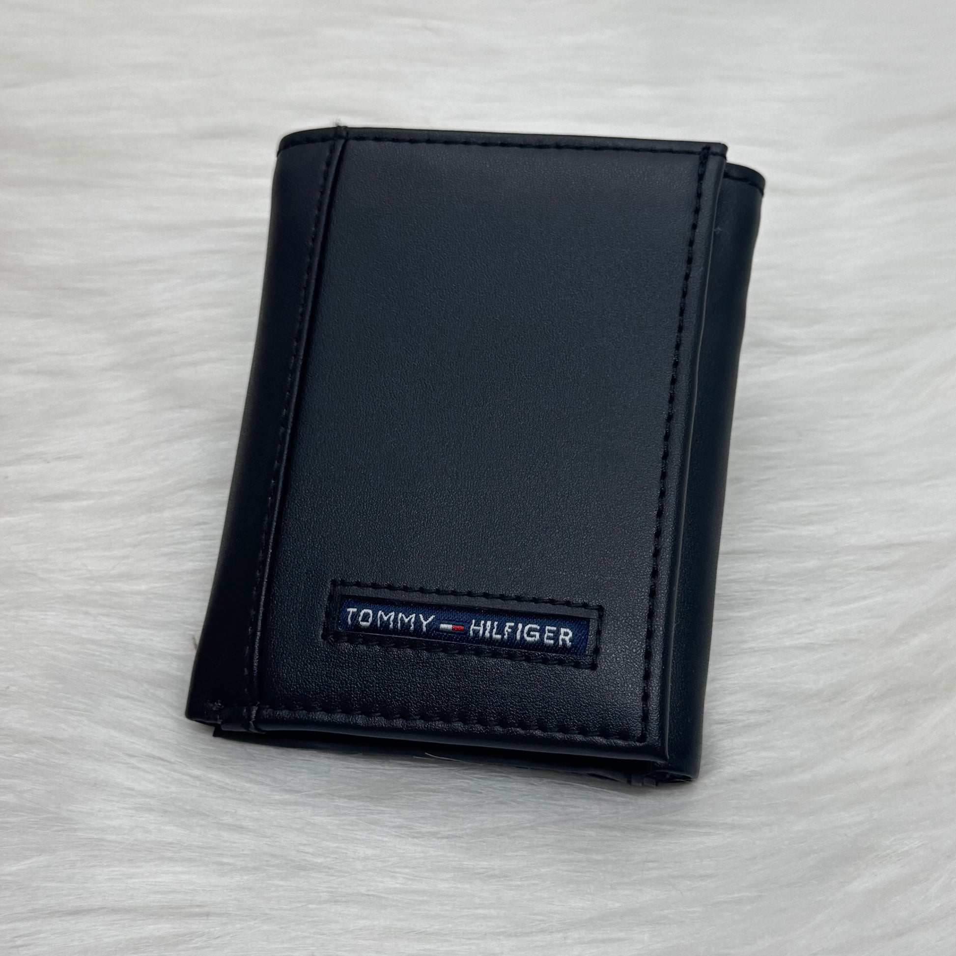 Tommy Hilfiger Trifold Wallet |Black|