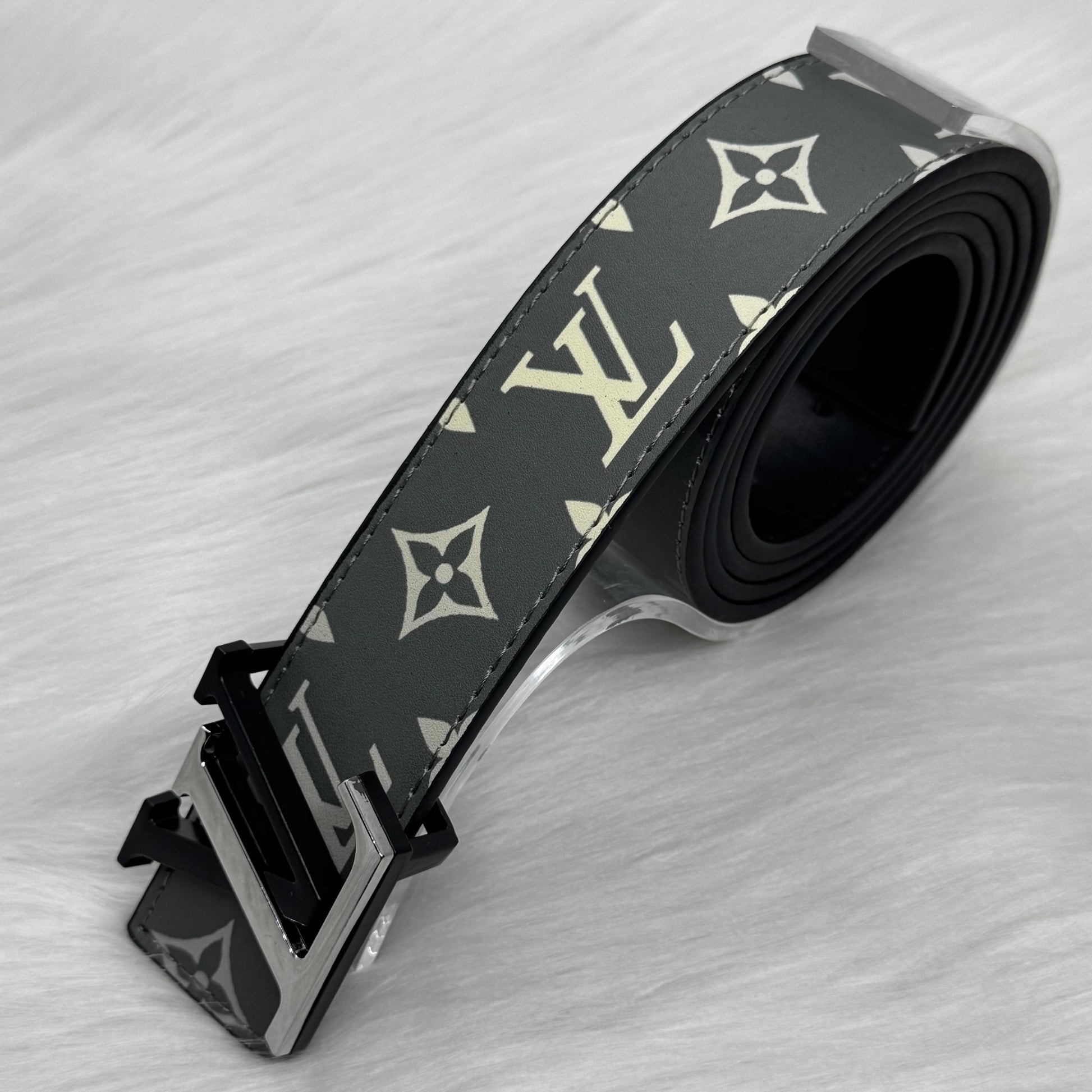 Louis Vuitton Belt |Dark Green|