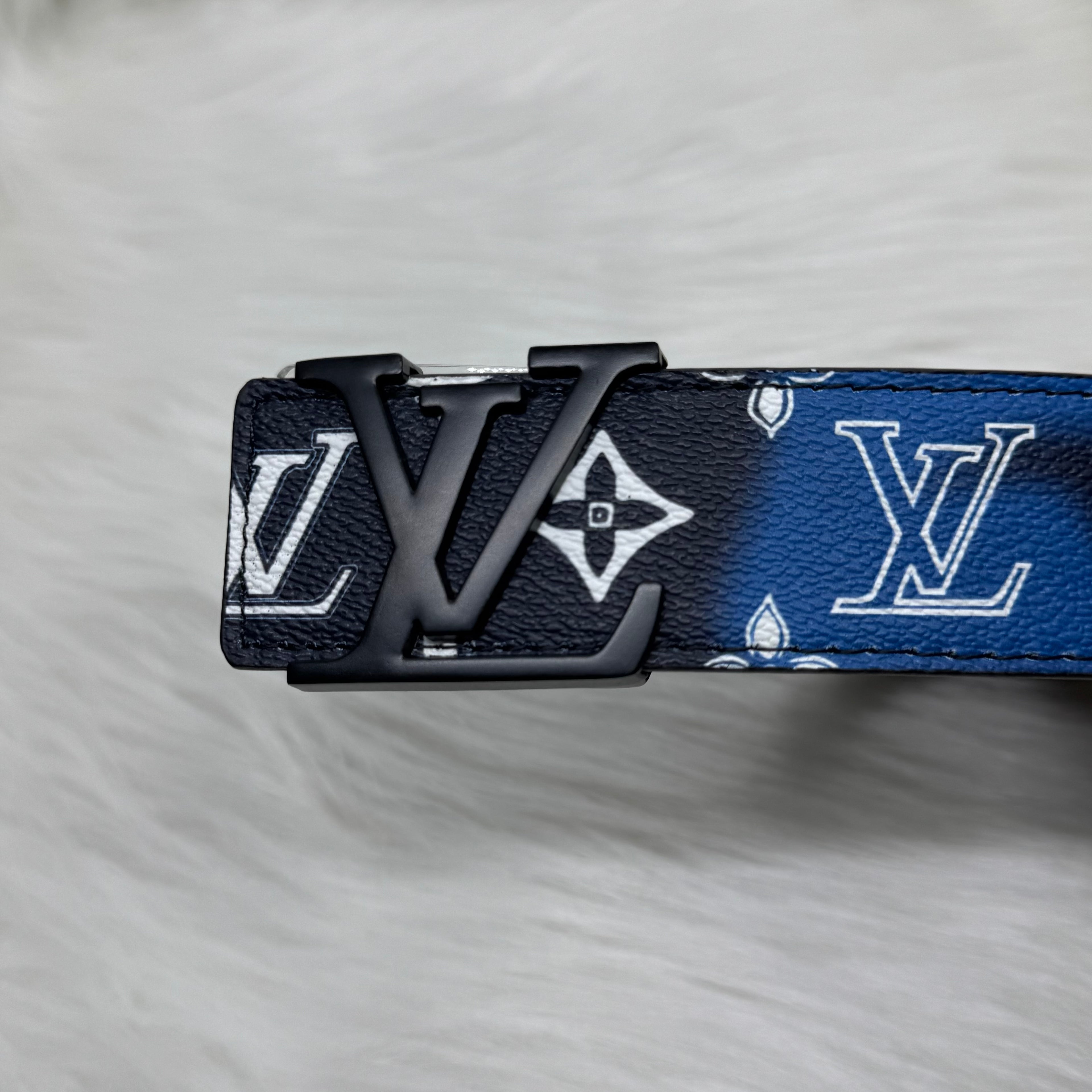 Louis Vuitton Belt |Blue|