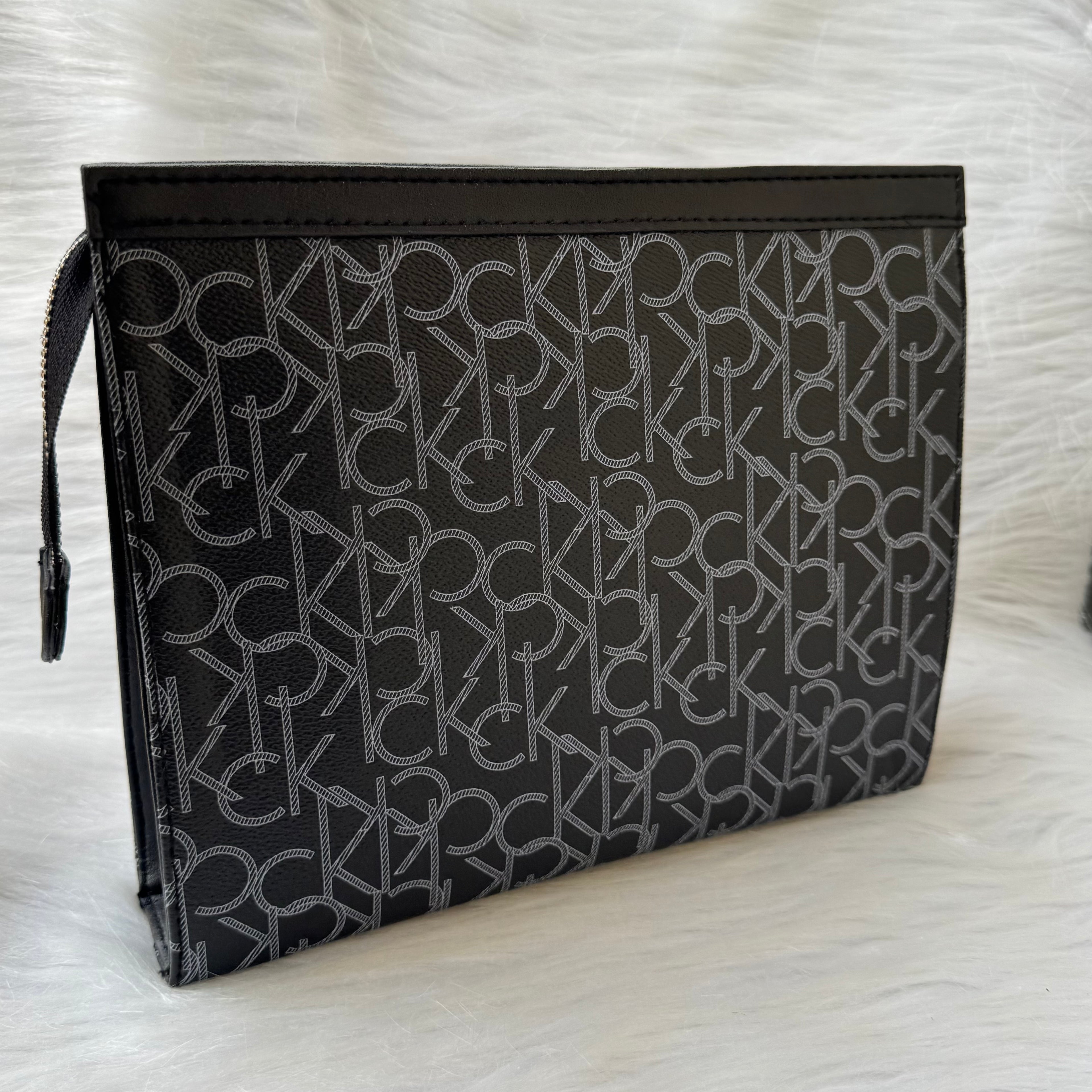 Calvin Klein Clutch Bag |Black|