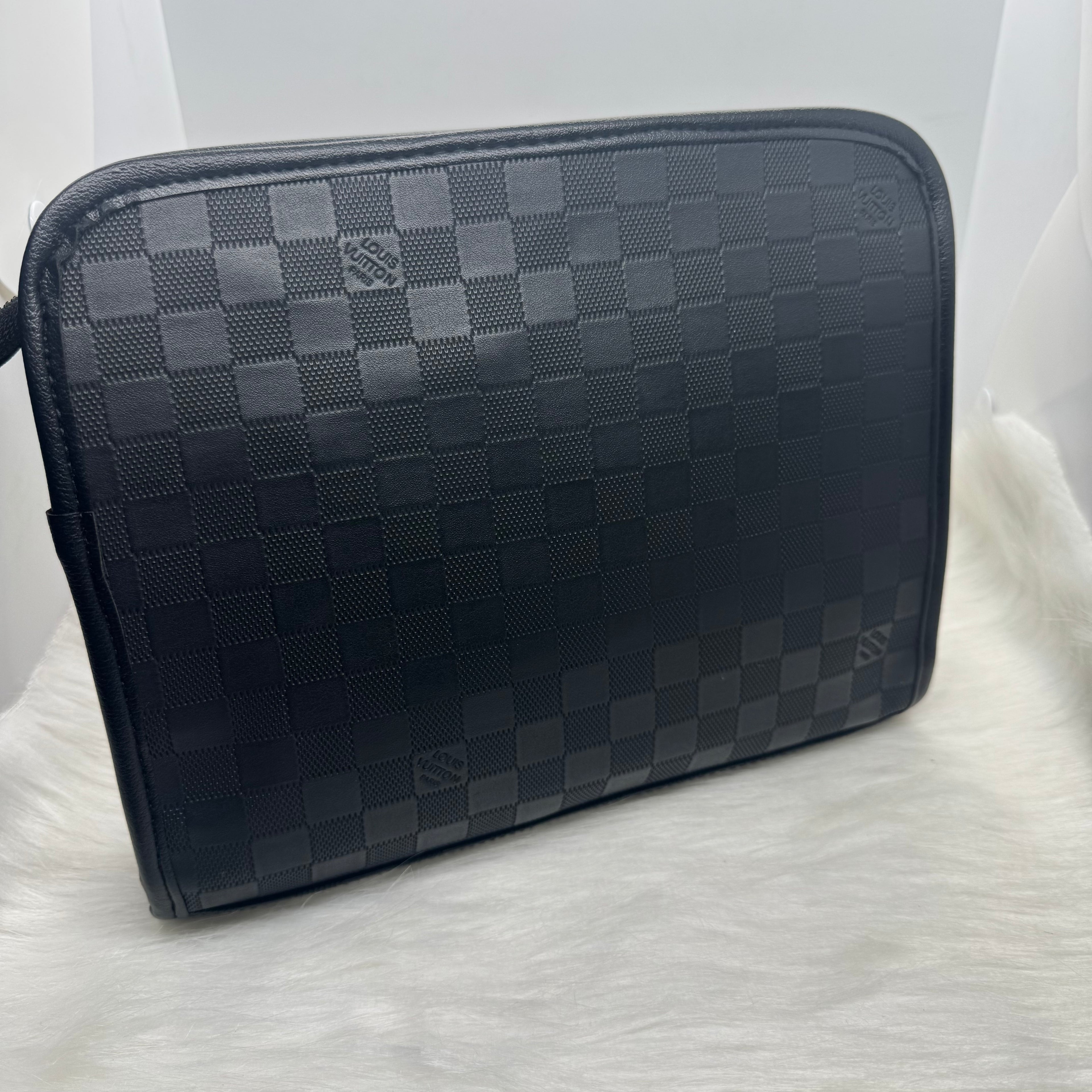 Louis Vuitton Keepall Clutch Bag |Black|