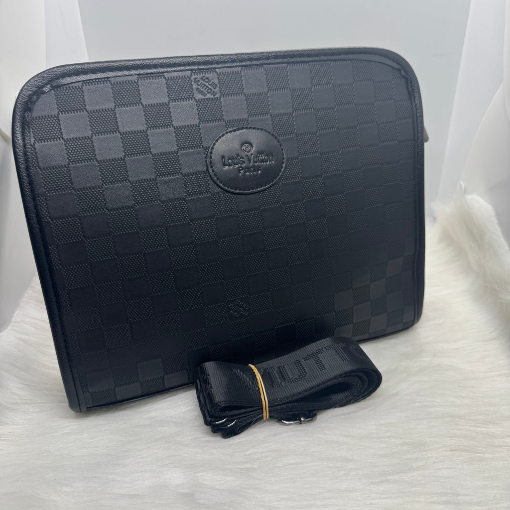 Louis Vuitton Keepall Clutch Bag |Black|