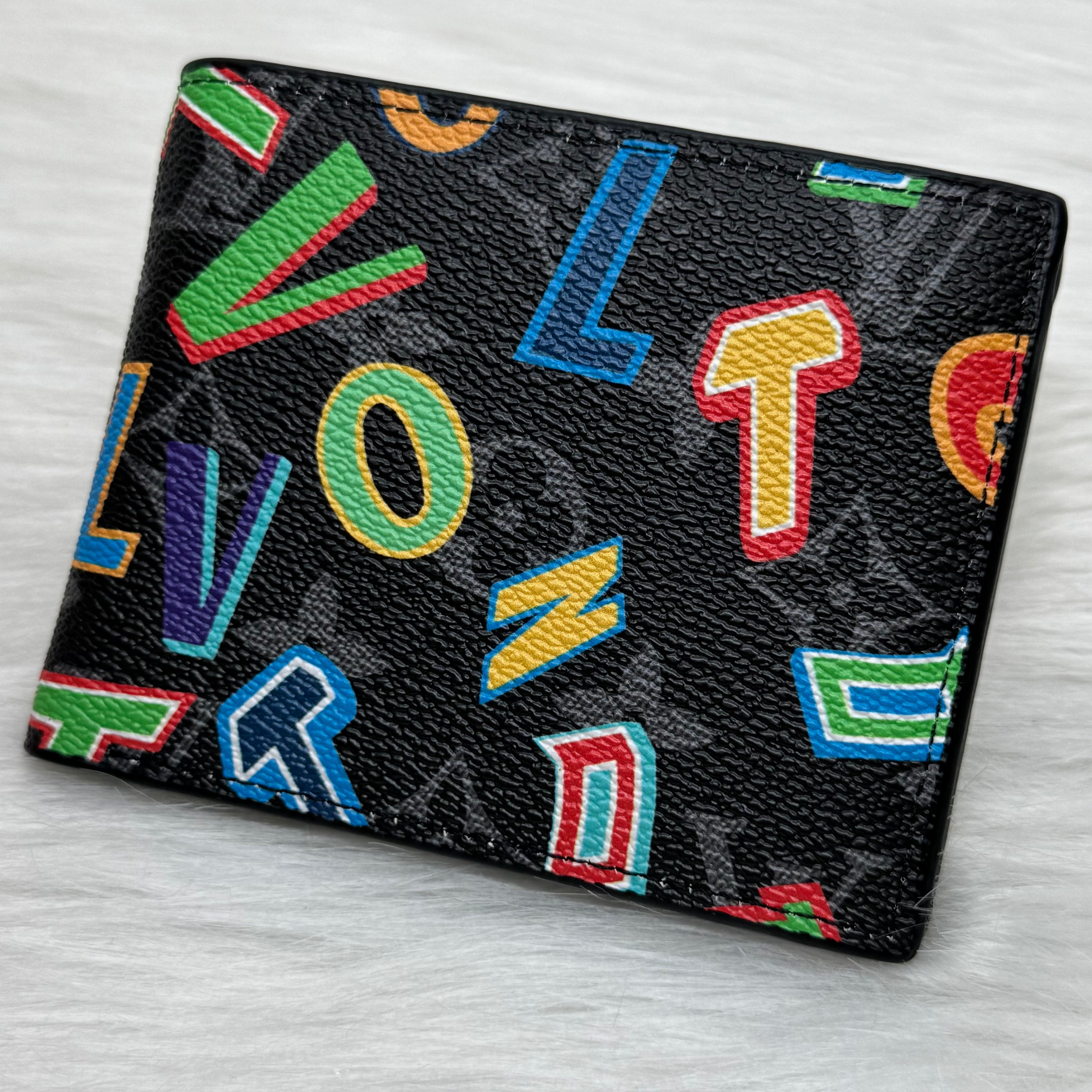Louis Vuitton wallet |Black|