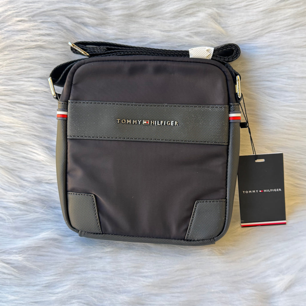 Tommy Hilfiger Crossbody Bag |Black| 9930