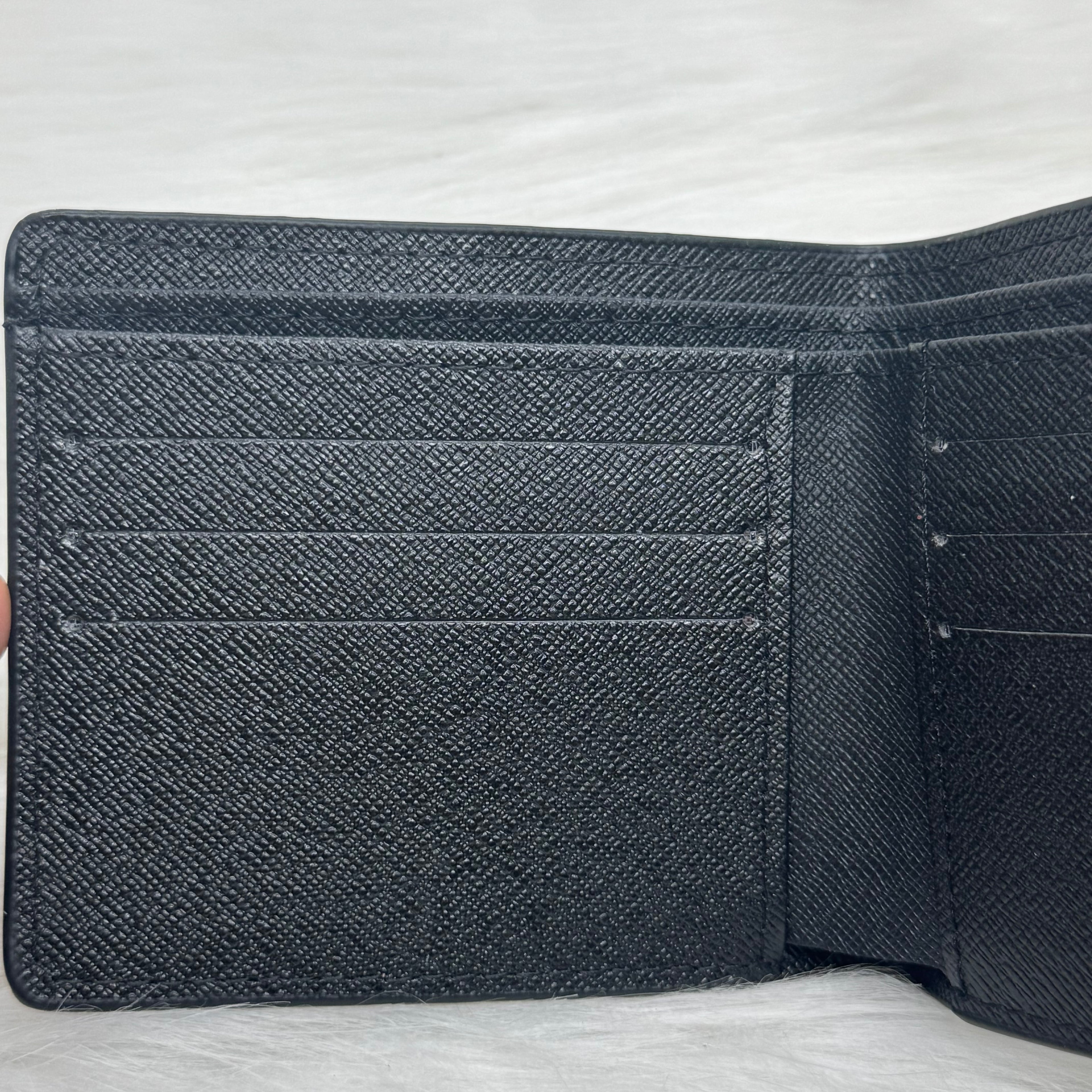 Louis Vuitton Wallet |Gray|