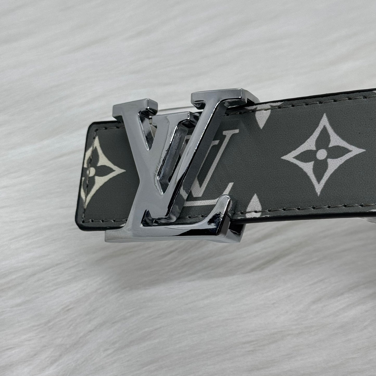 Louis Vuitton Belt |Dark Green|