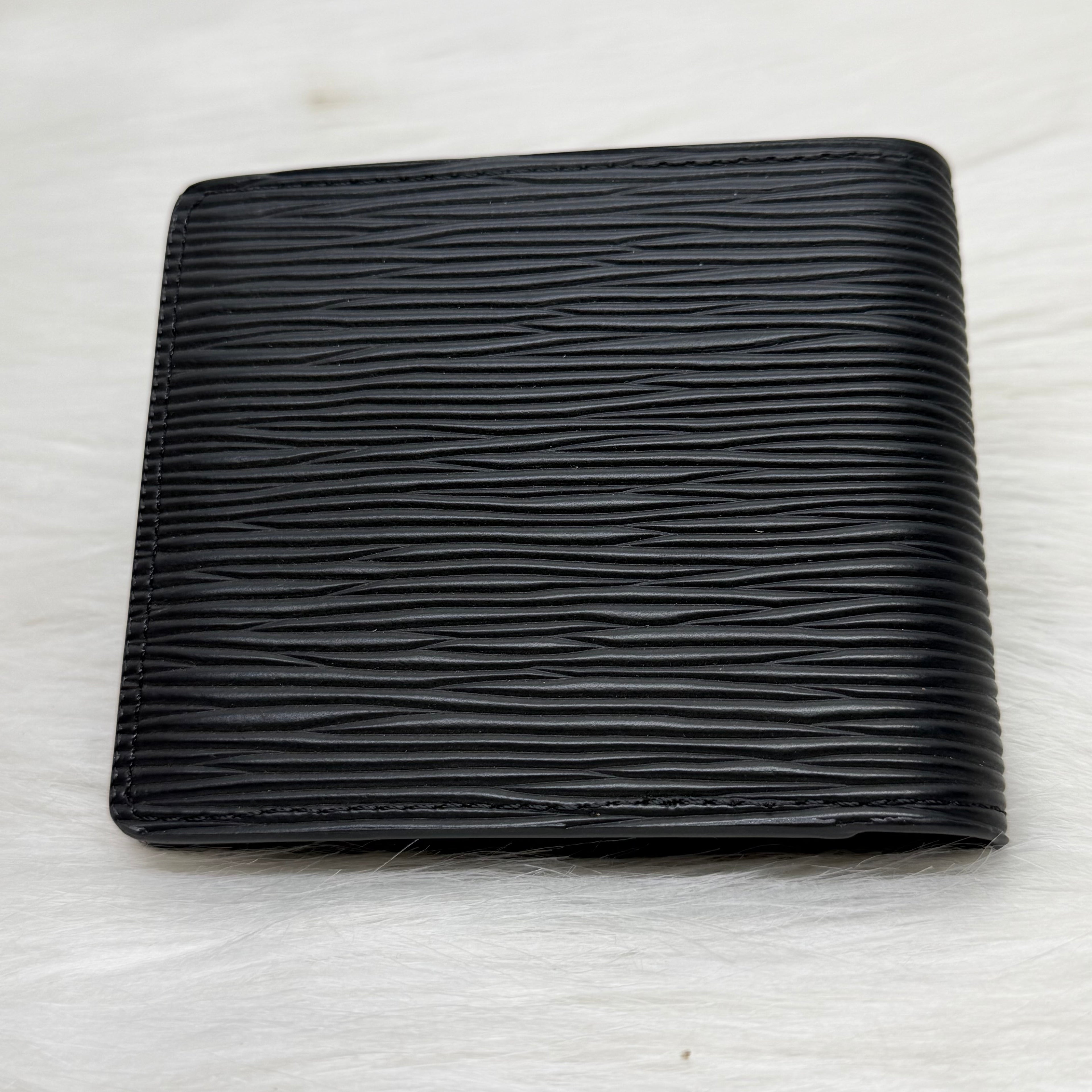 Louis Vuitton Wallet |Black|