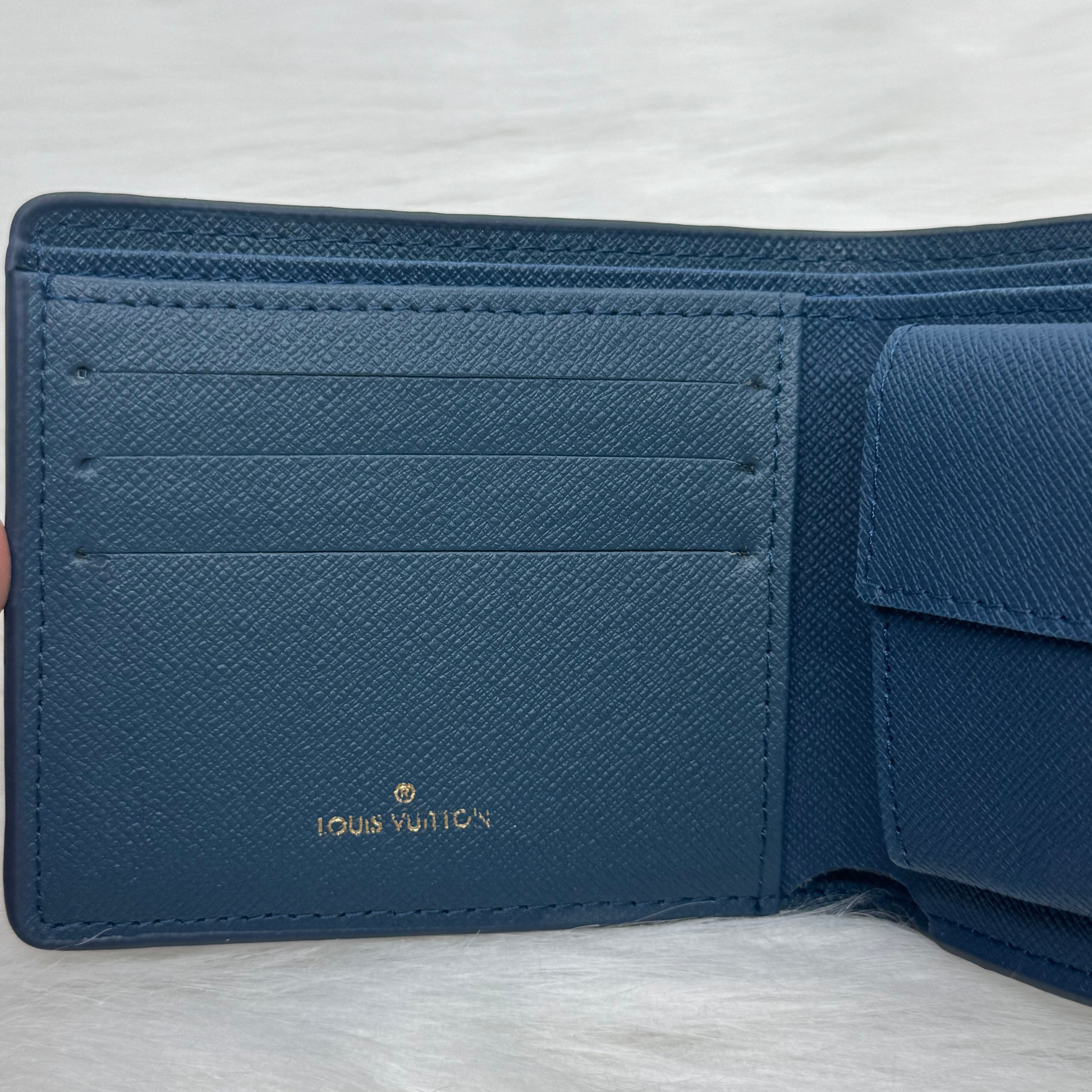 Louis Vuitton Wallet |Blue|