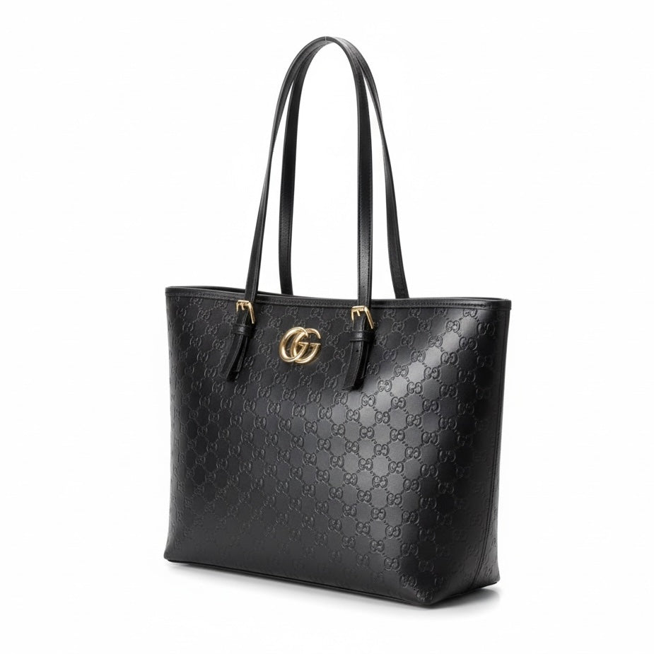 Gucci Shoulder Bag 527