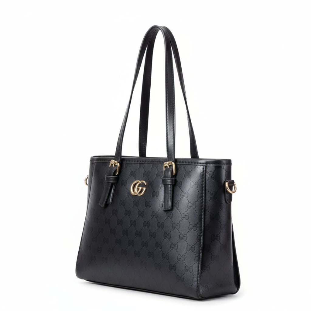 Gucci Shoulder Bag 739