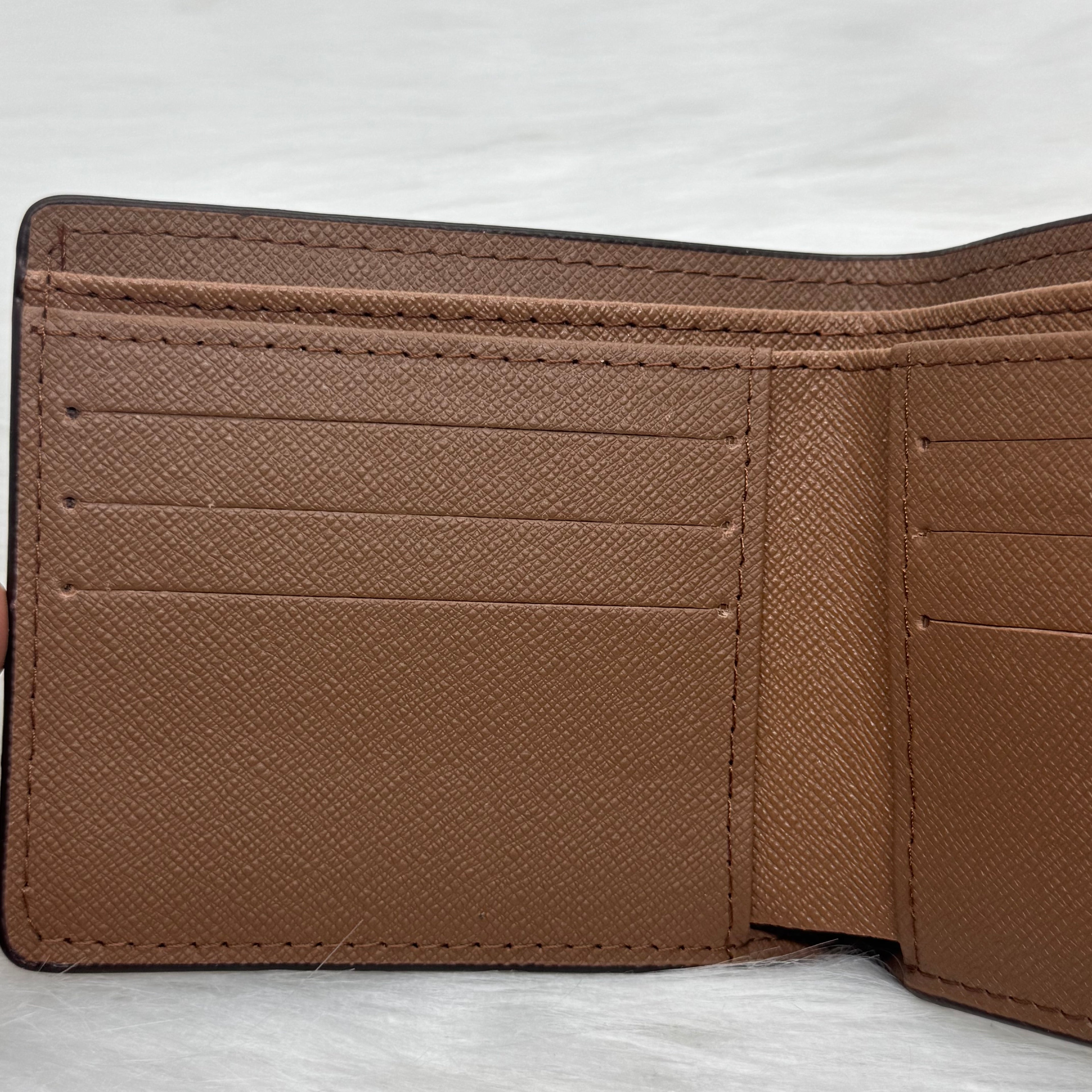 Louis Vuitton Wallet |Brown|