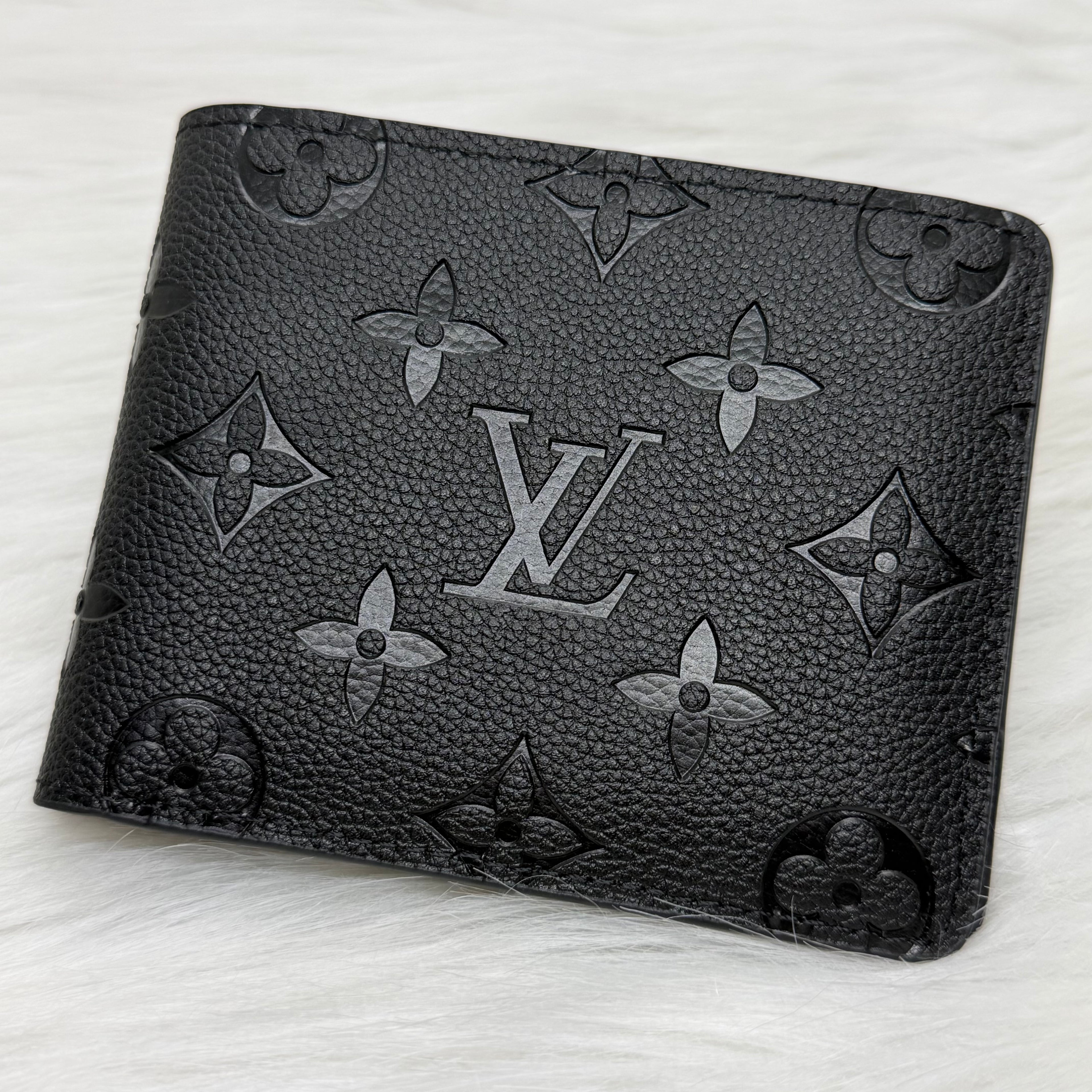 Louis Vuitton Wallet |Black|