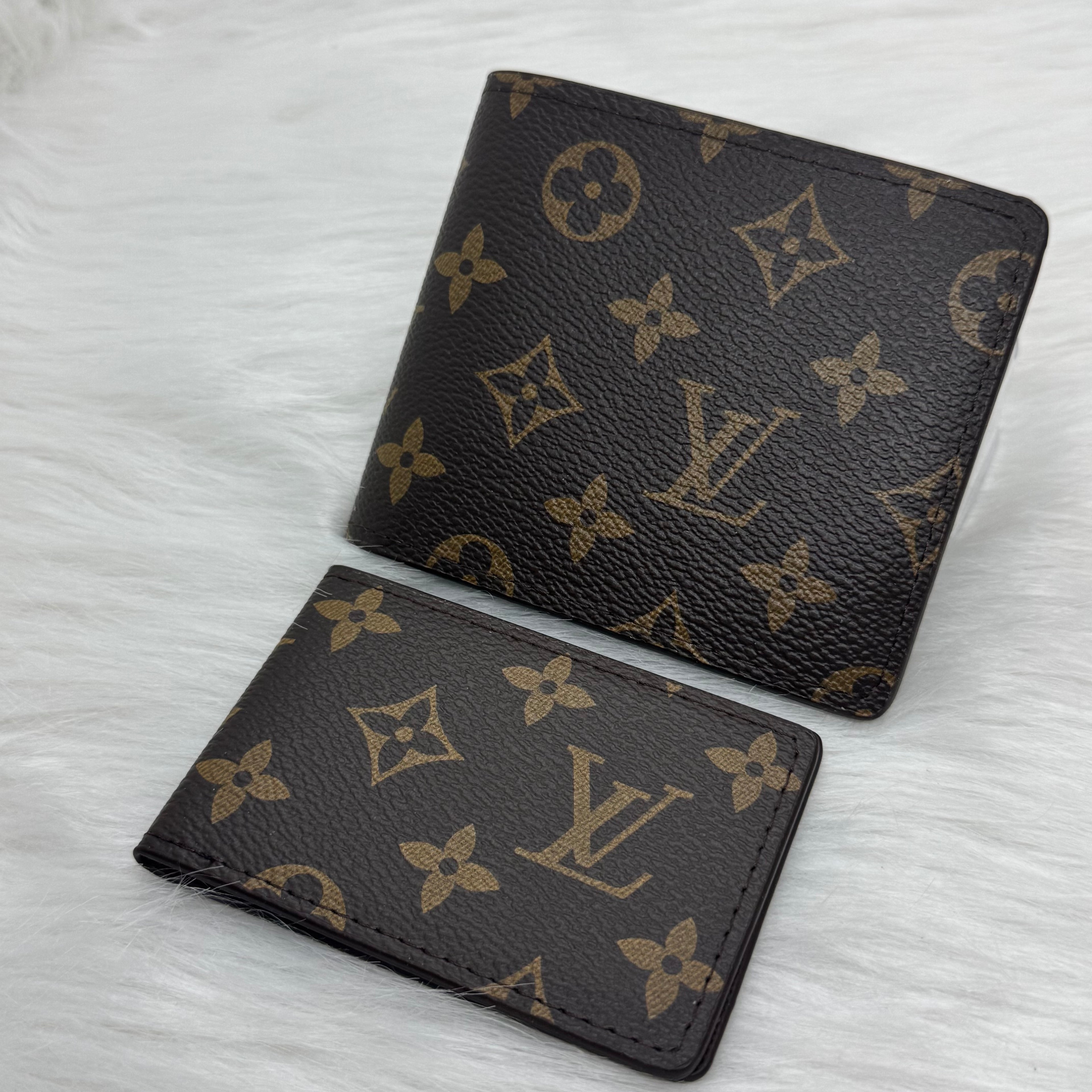 Louis Vuitton Wallet |Brown|