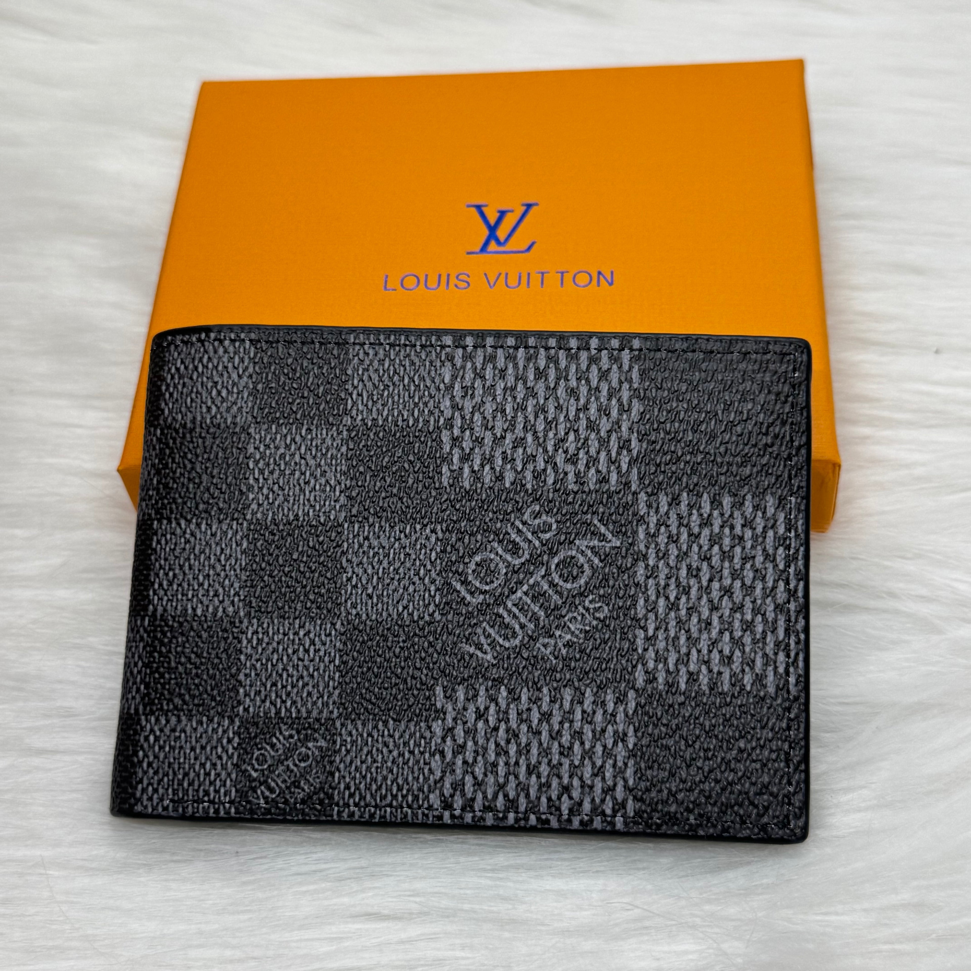 Louis vuitton wallet |Gray|