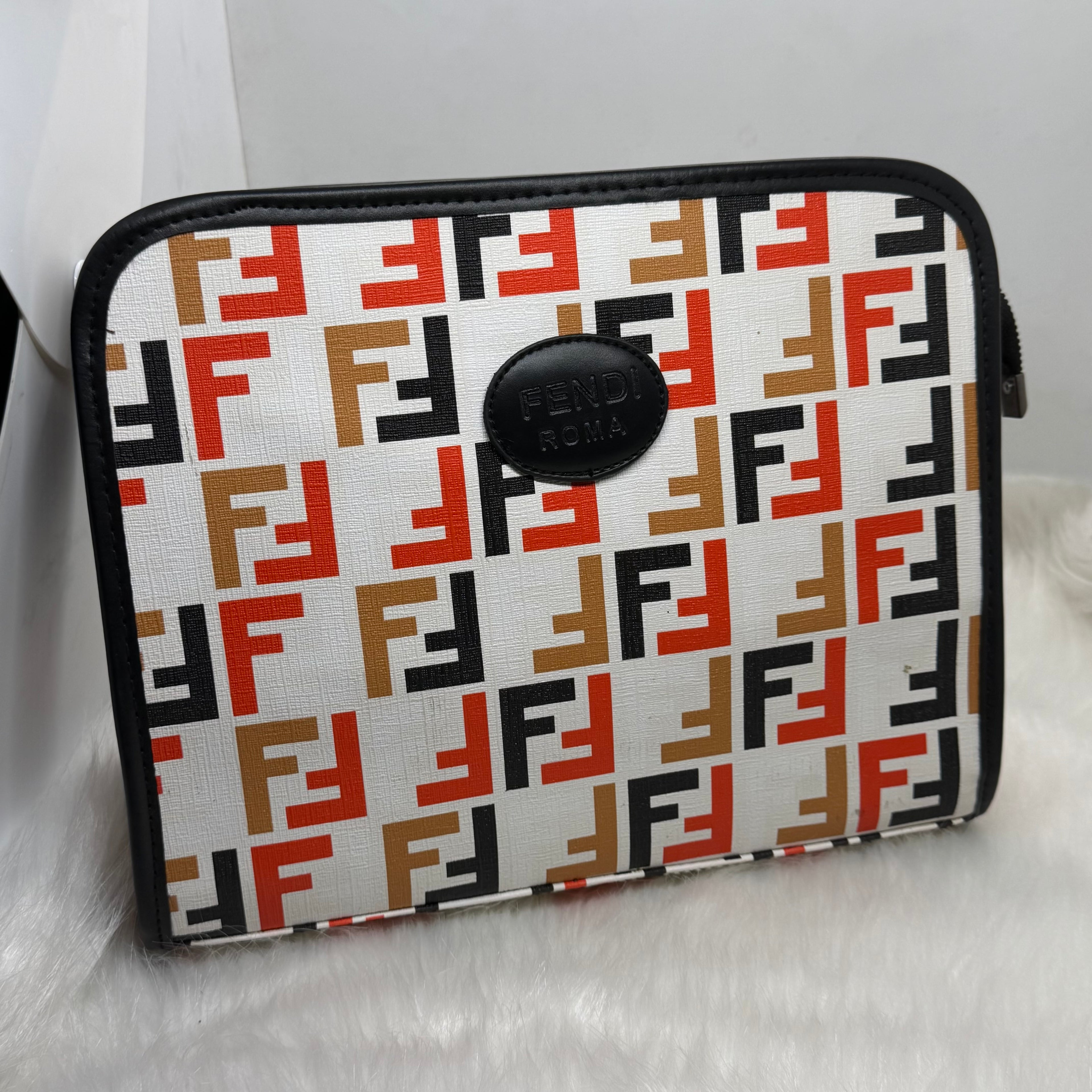 Fendi Clutch Bag |Mix White|