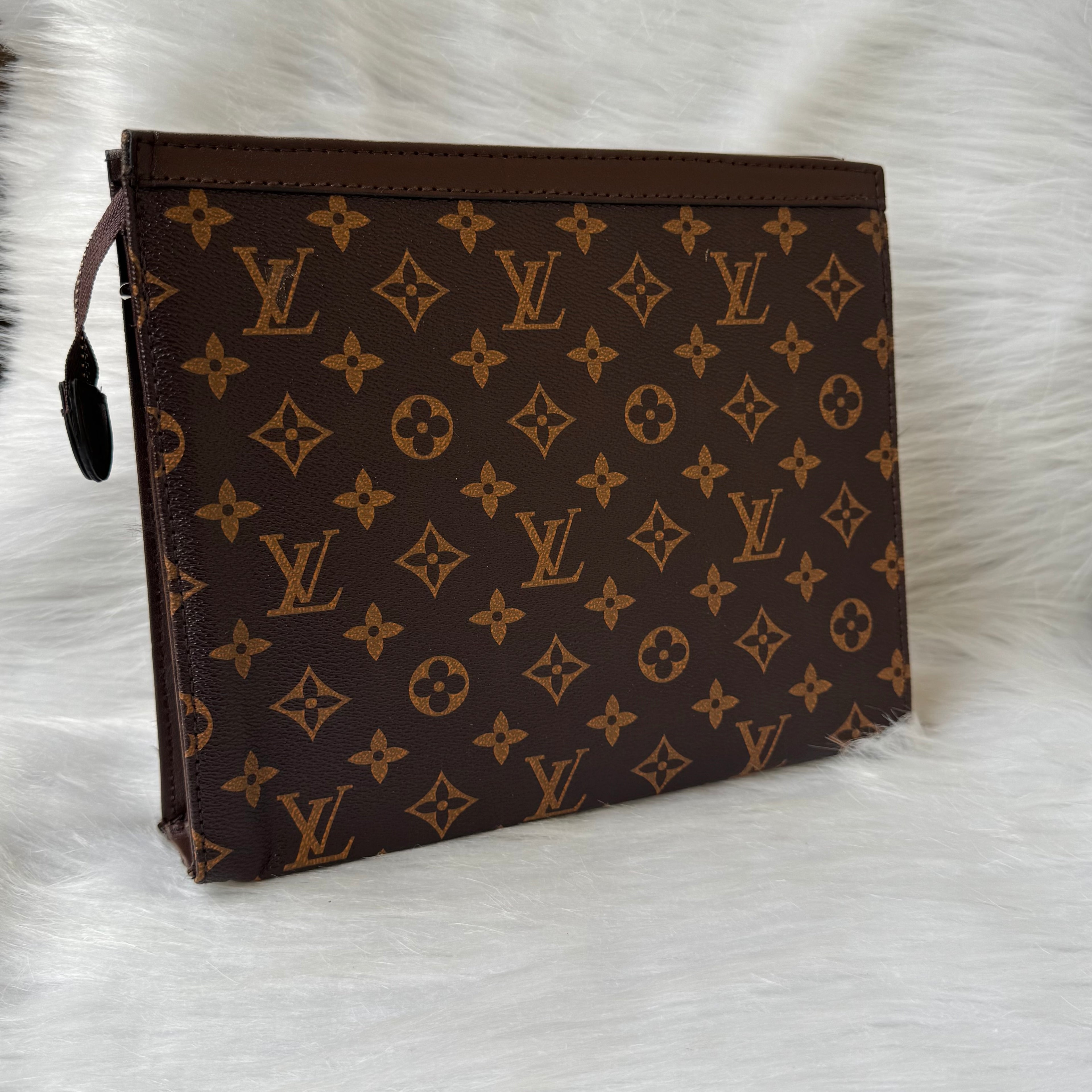 Louis Vuitton Clutch Bag |Brown|