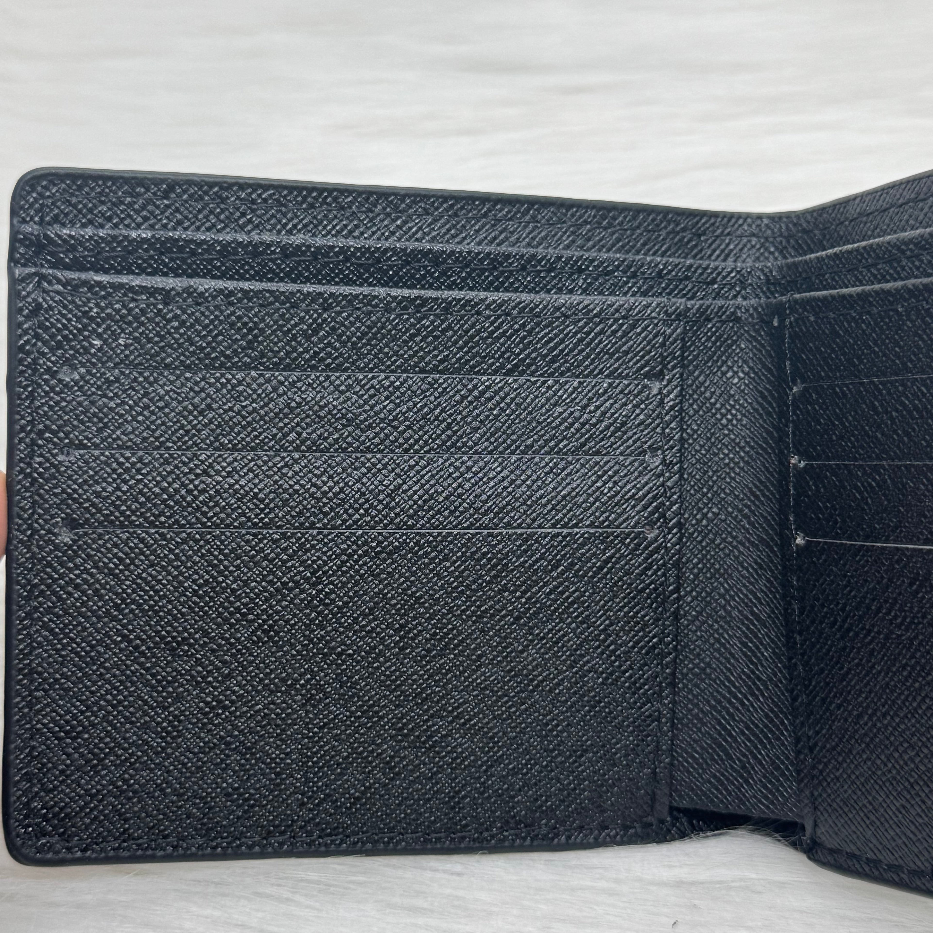 Louis Vuitton Wallet |Black|