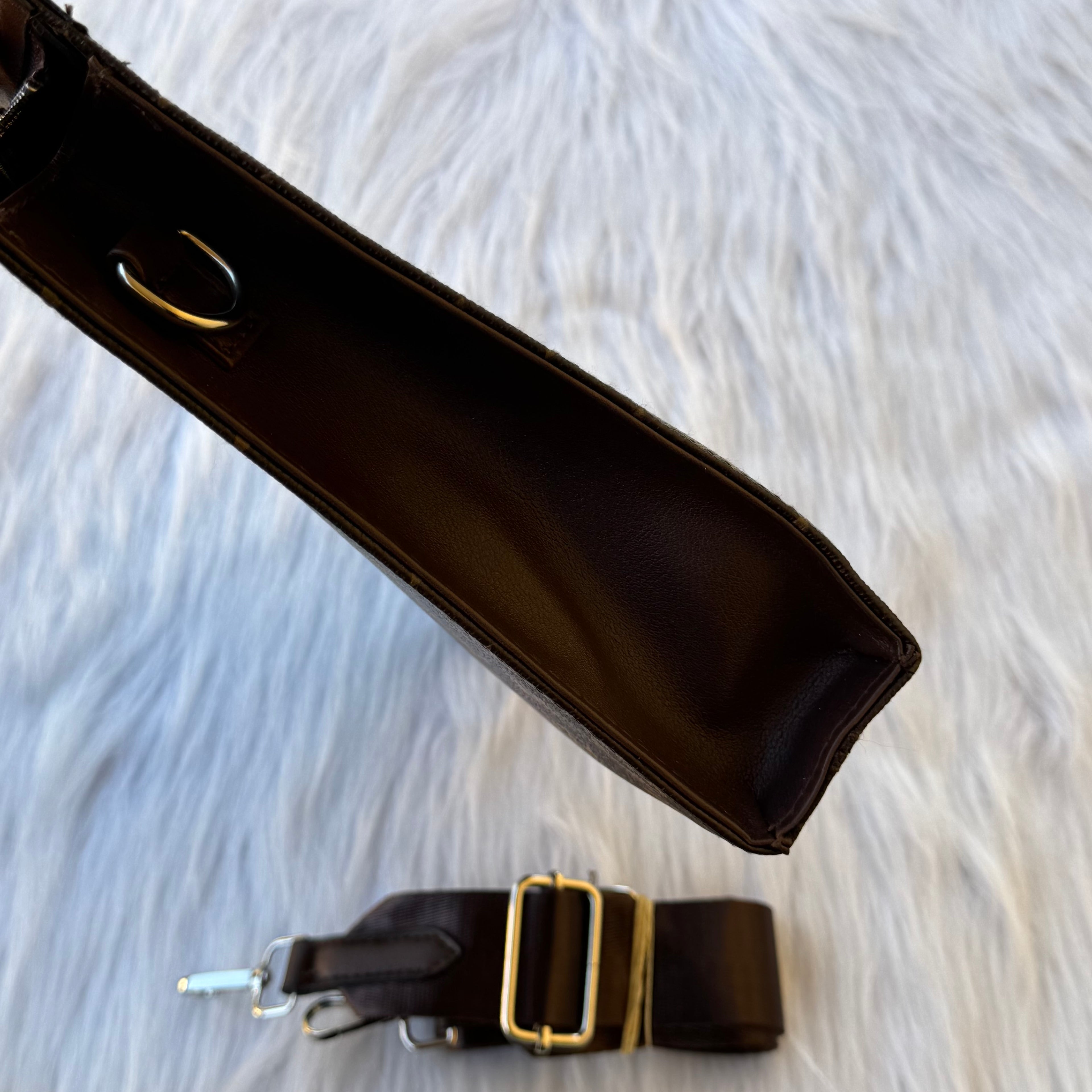 Louis Vuitton Clutch Bag |Brown|