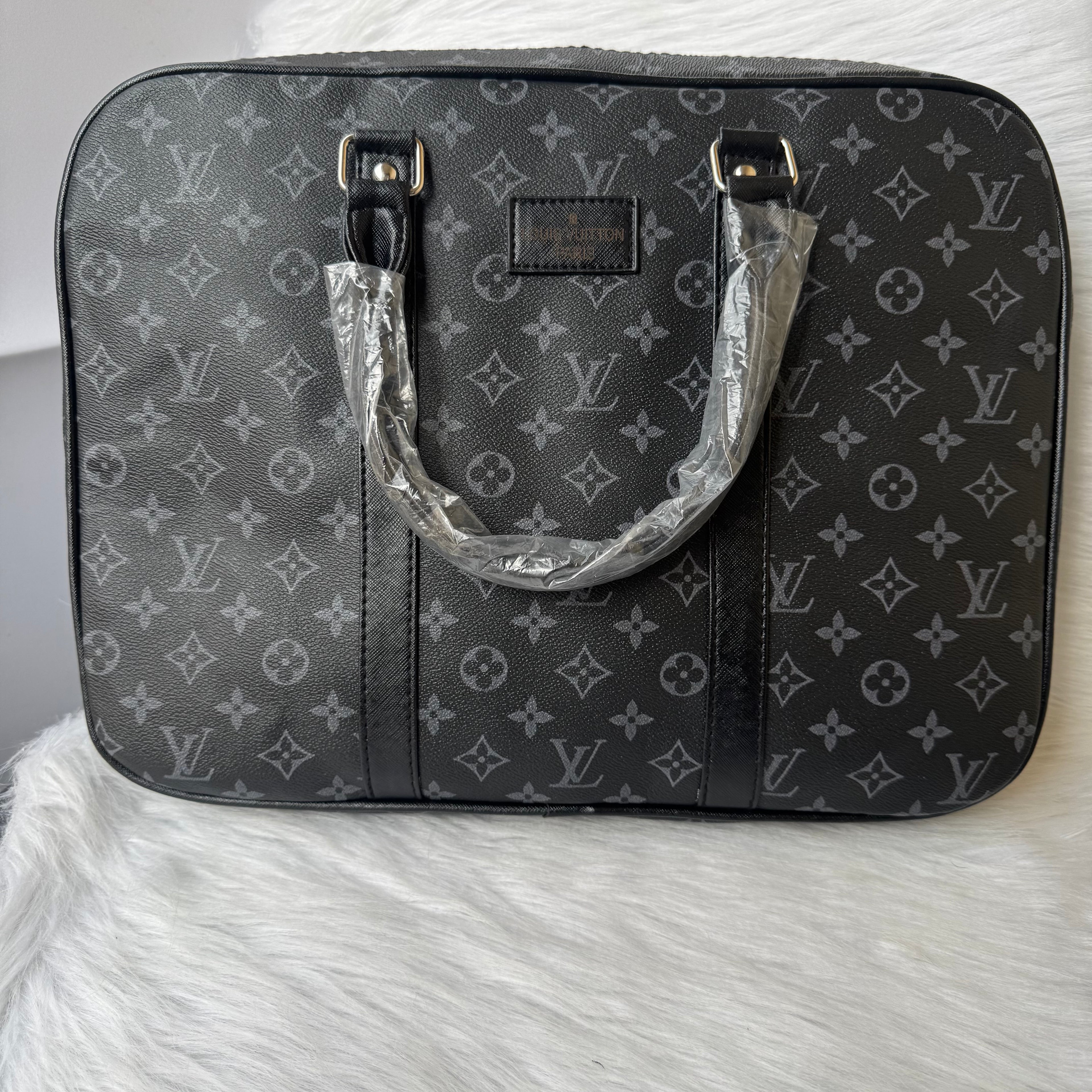 Louis Vuitton Laptop Bag |Black|