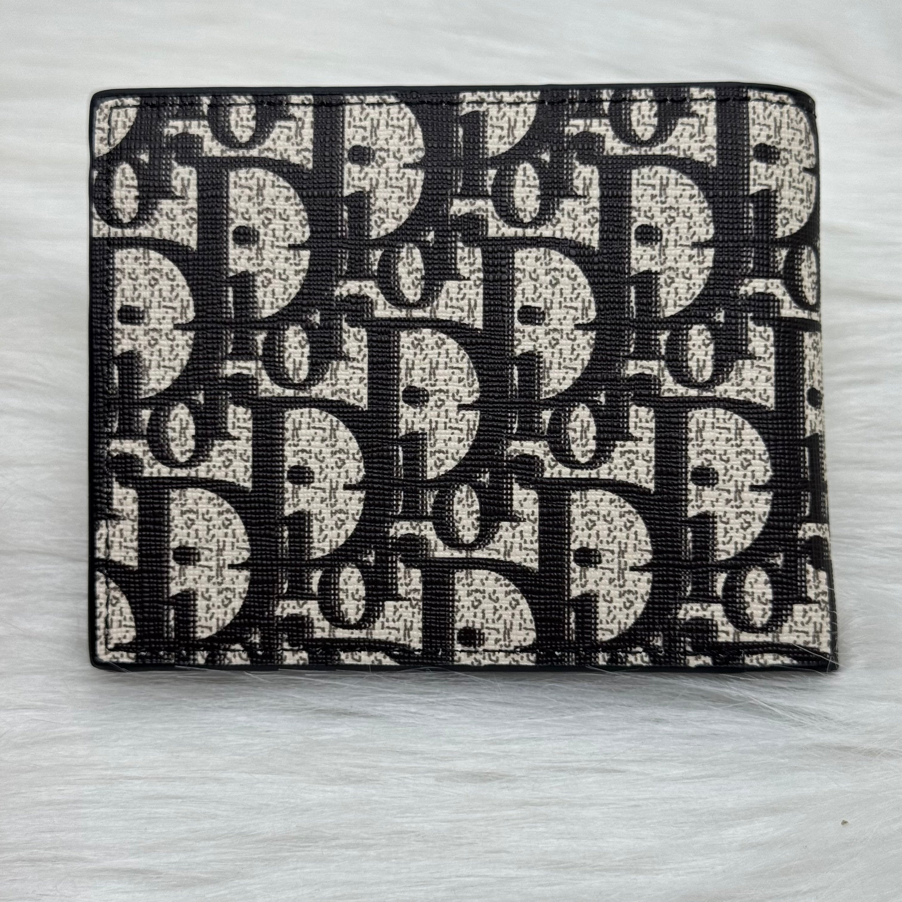 Dior Wallet |Creme|