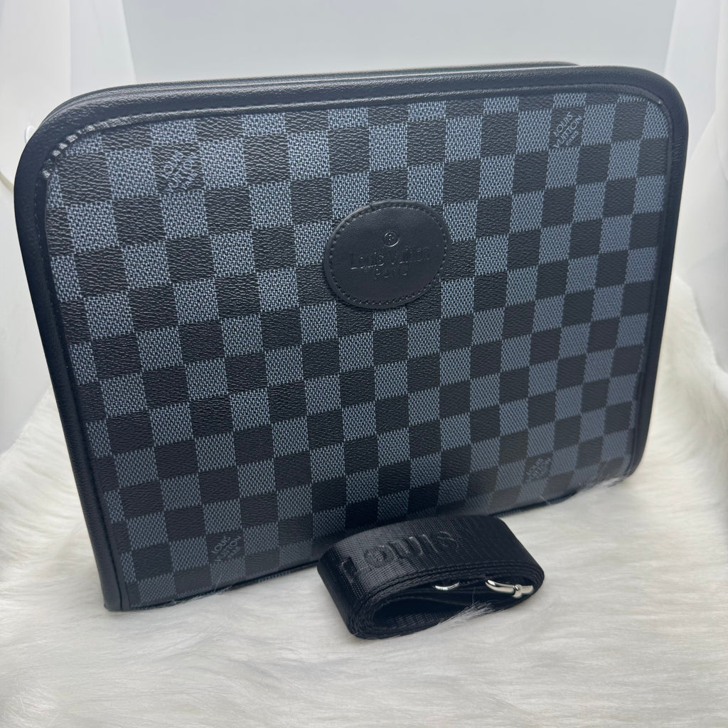 Louis Vuitton Keepall Clutch Bag |Black|