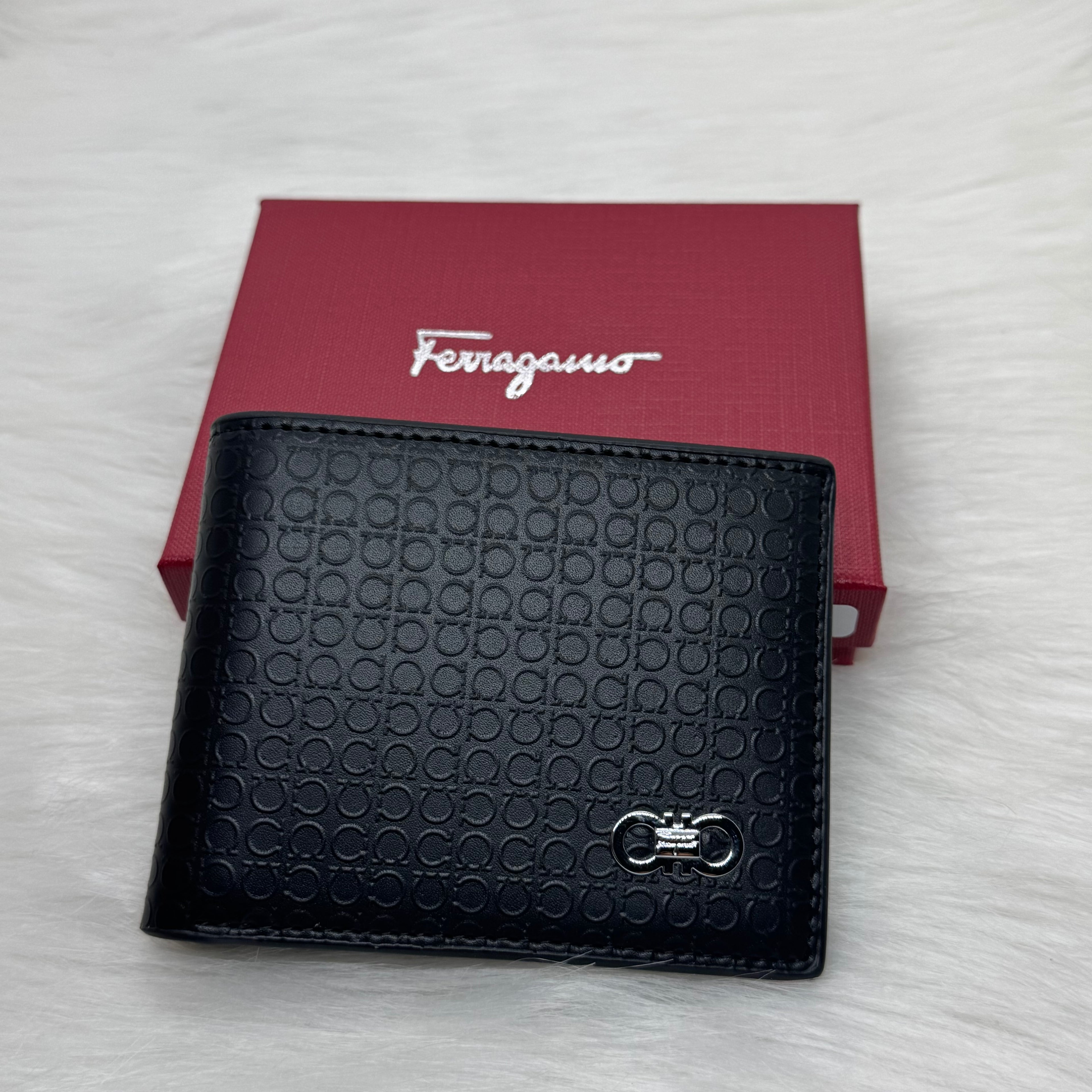 Ferragamo Wallet |Black|