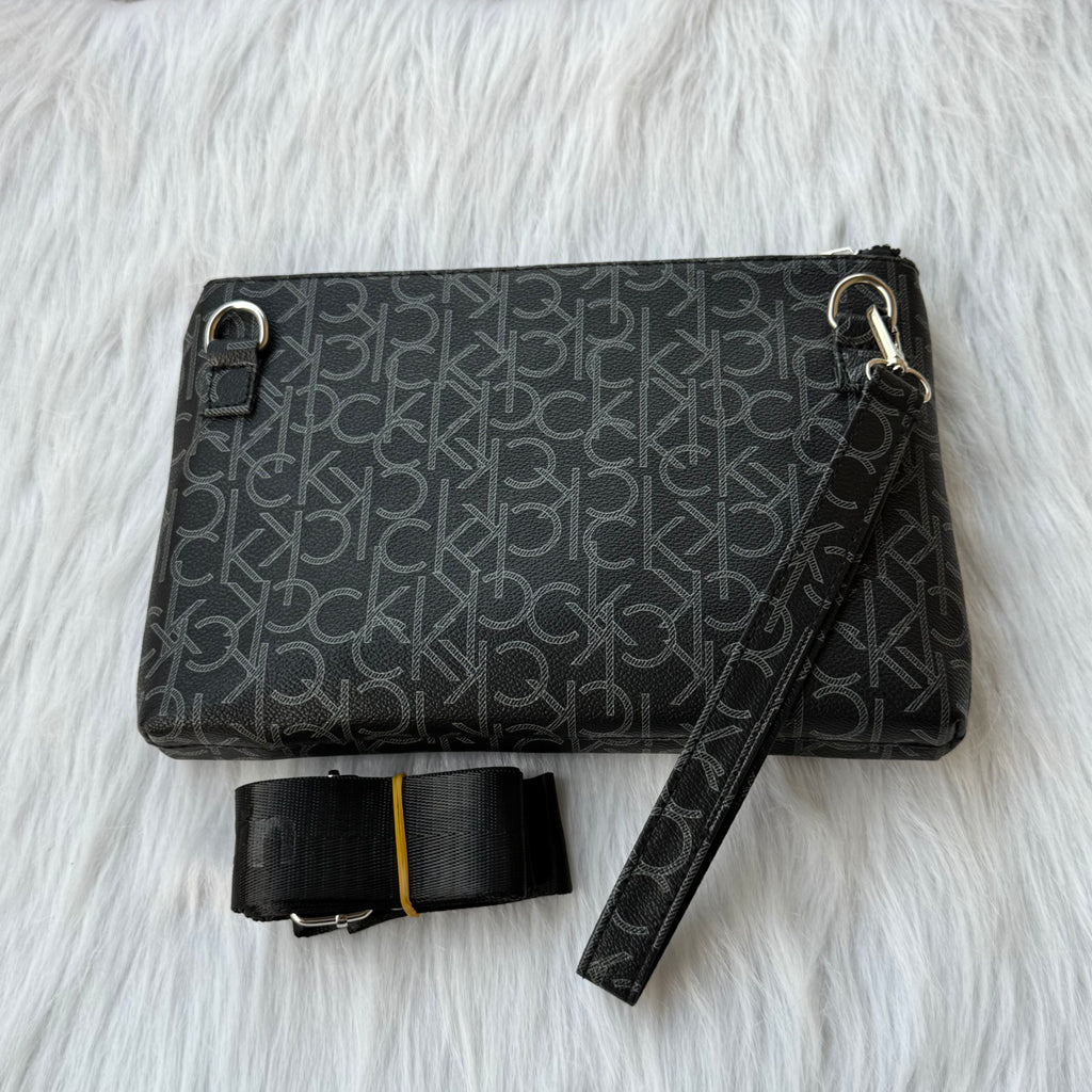Calvin Klein Clutch Bag |Black|