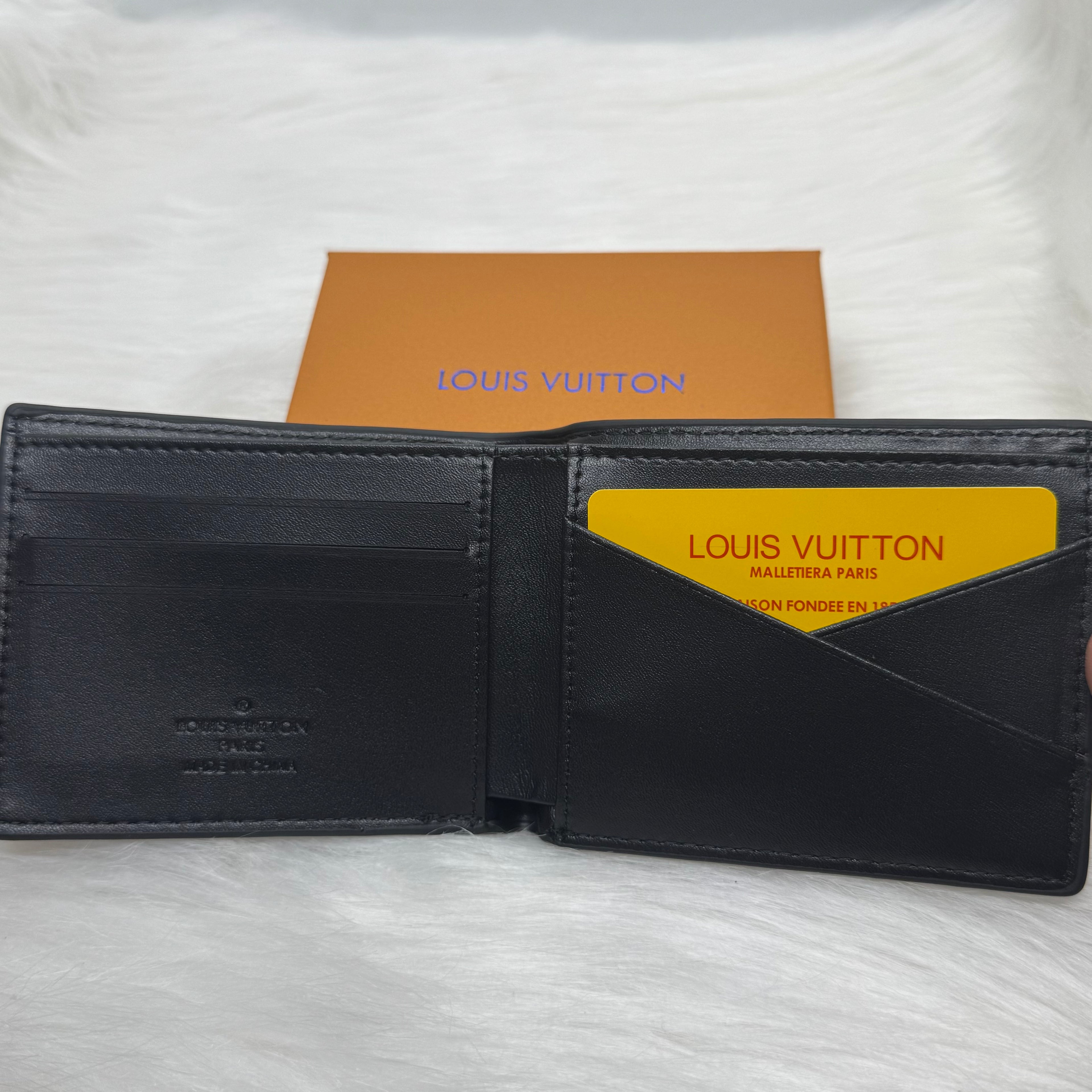 Louis Vuitton Wallet |Black|