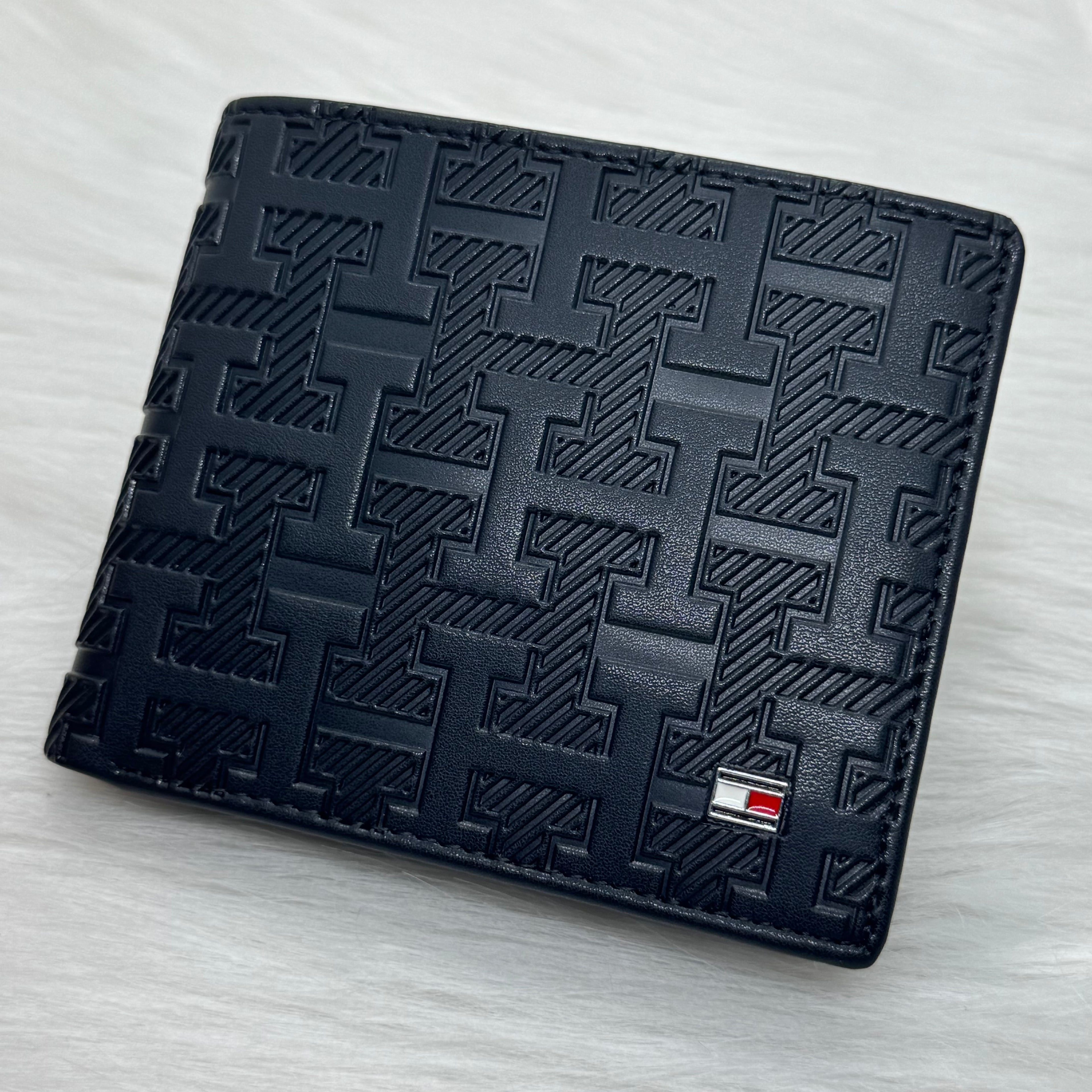 Tommy Hilfiger wallet |Black|