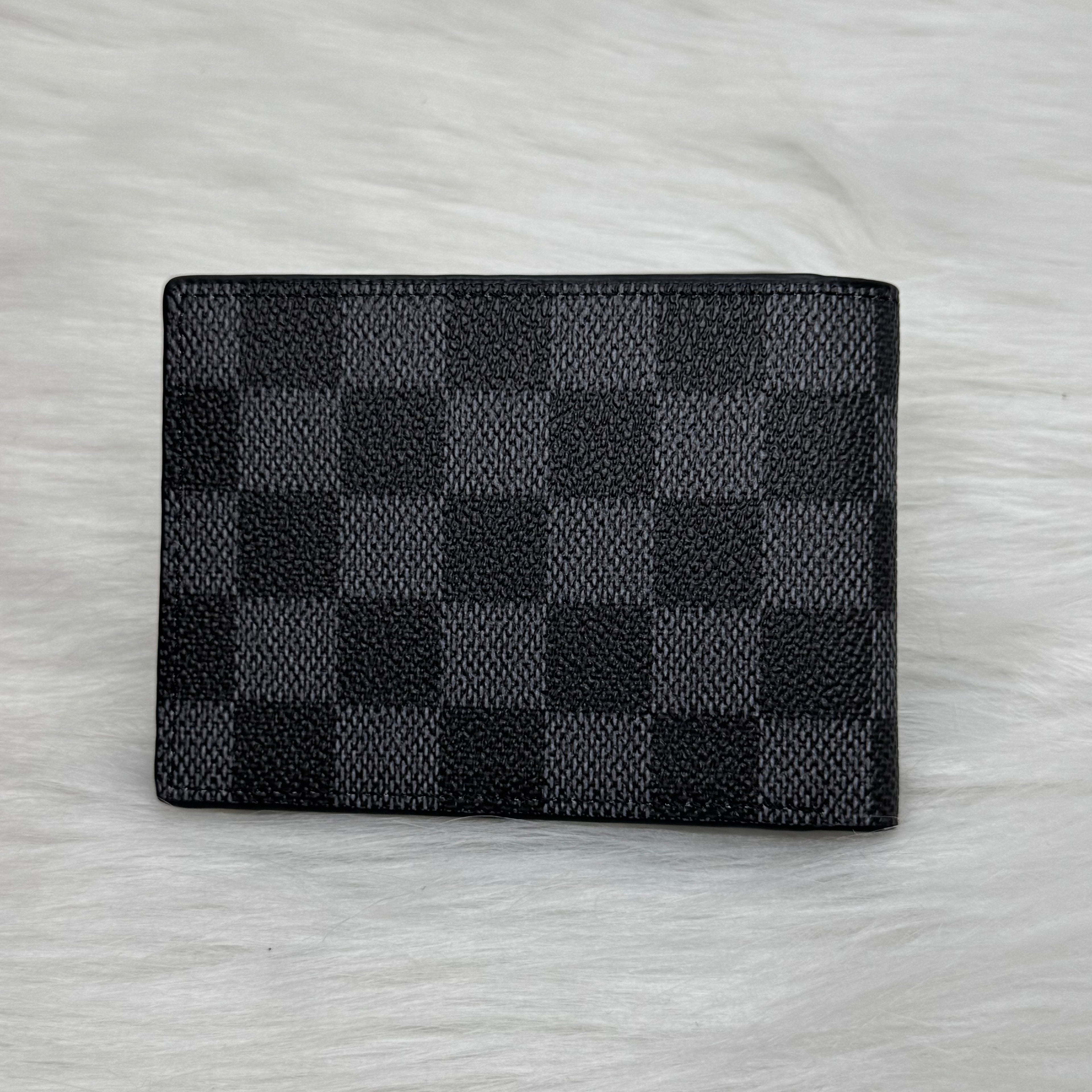 Louis vuitton wallet |Gray|
