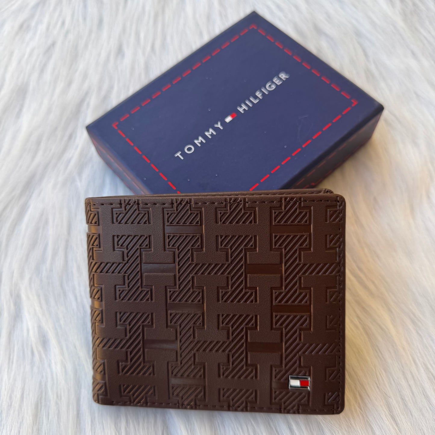 Tommy Hilfiger Wallet |Brown|