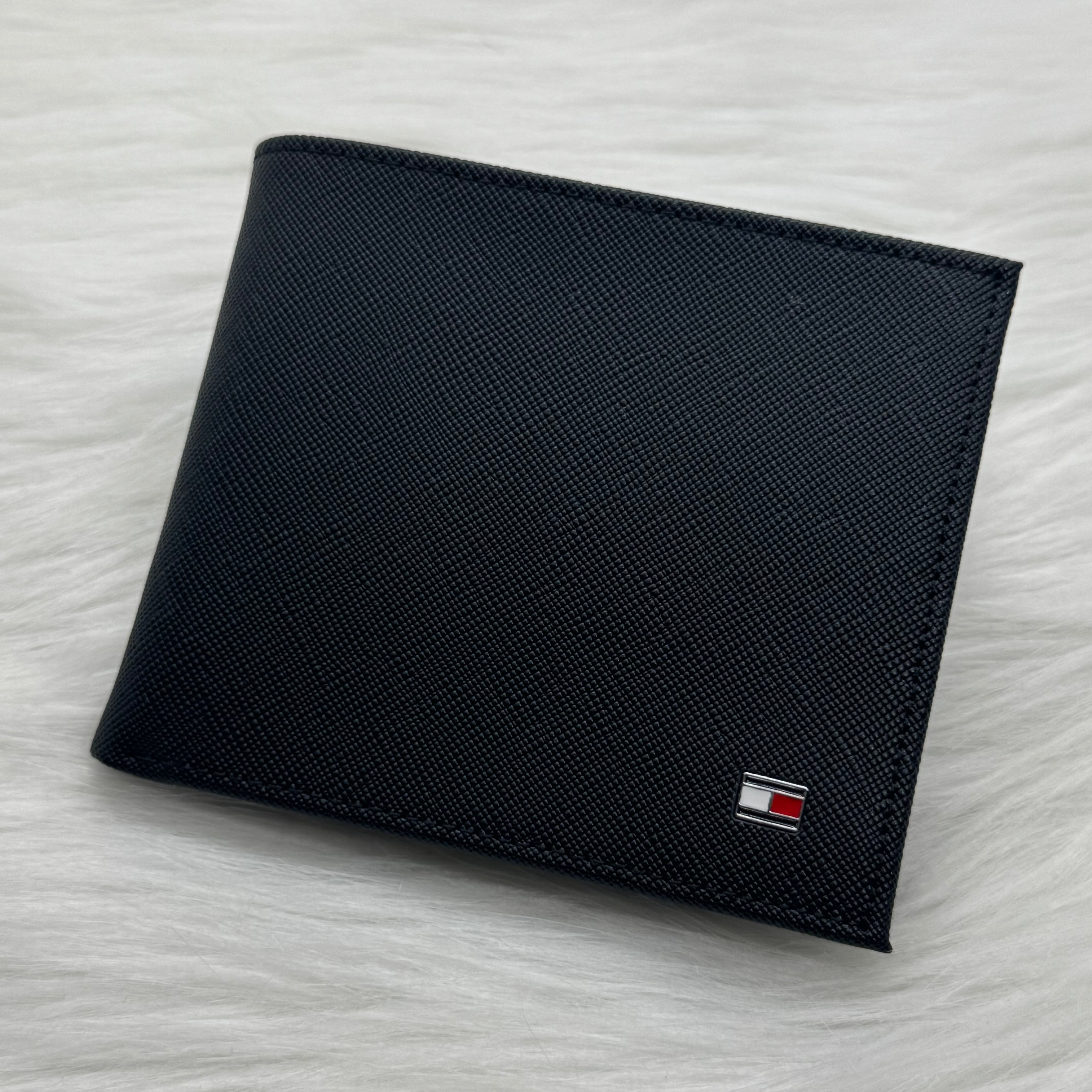 Tommy Hilfiger Wallet |Black|