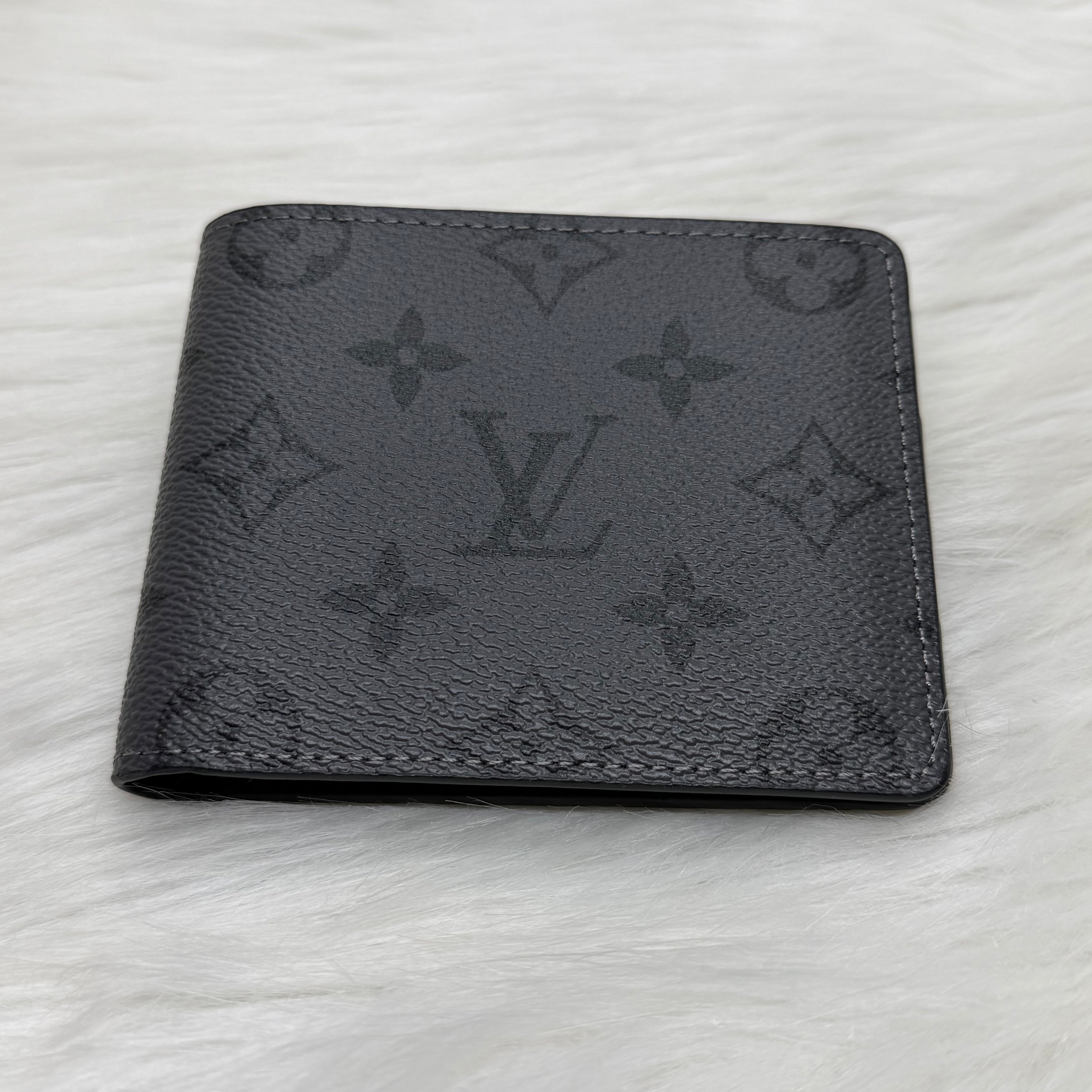 Louis Vuitton Wallet |Gray|