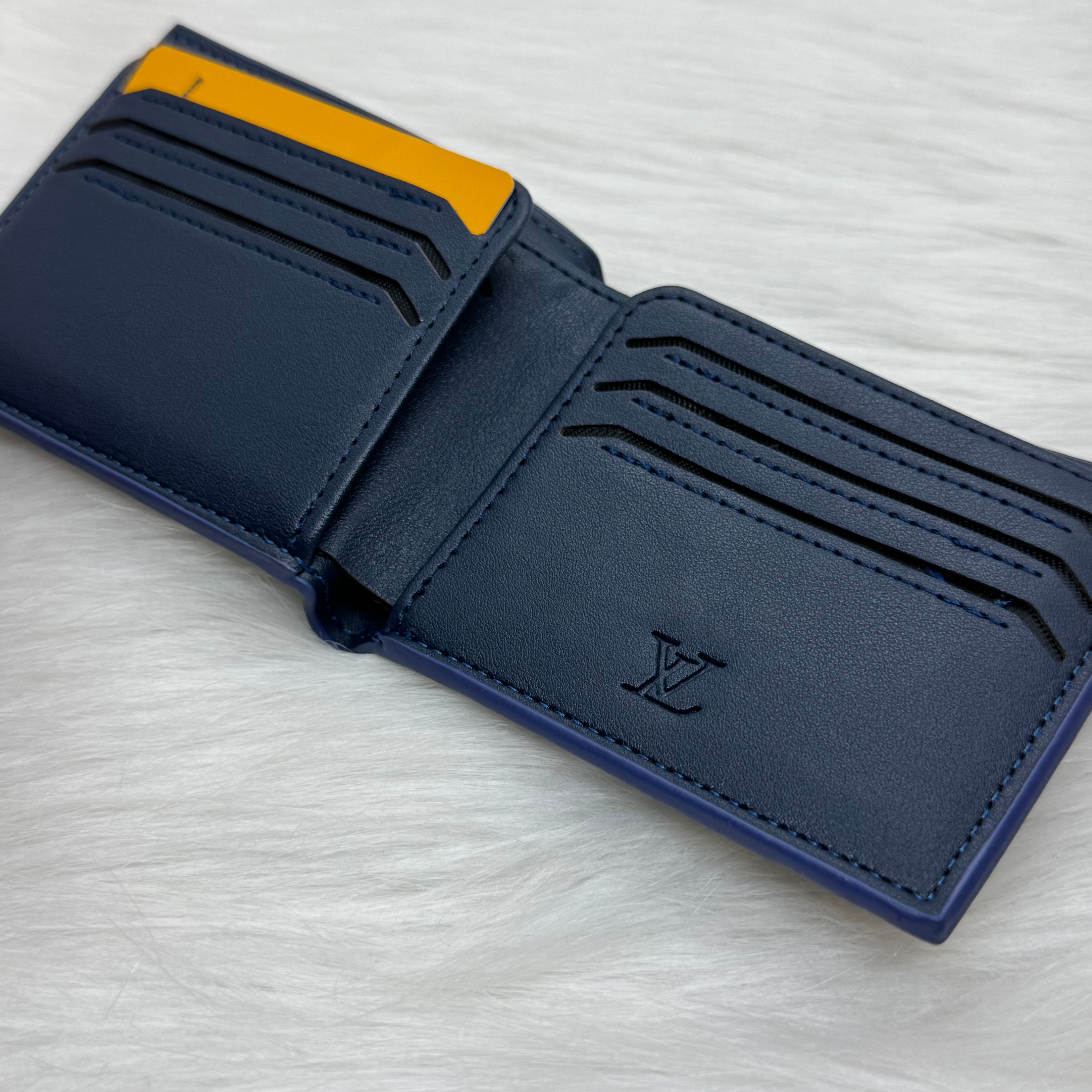 Louis Vuitton wallet |Blue|