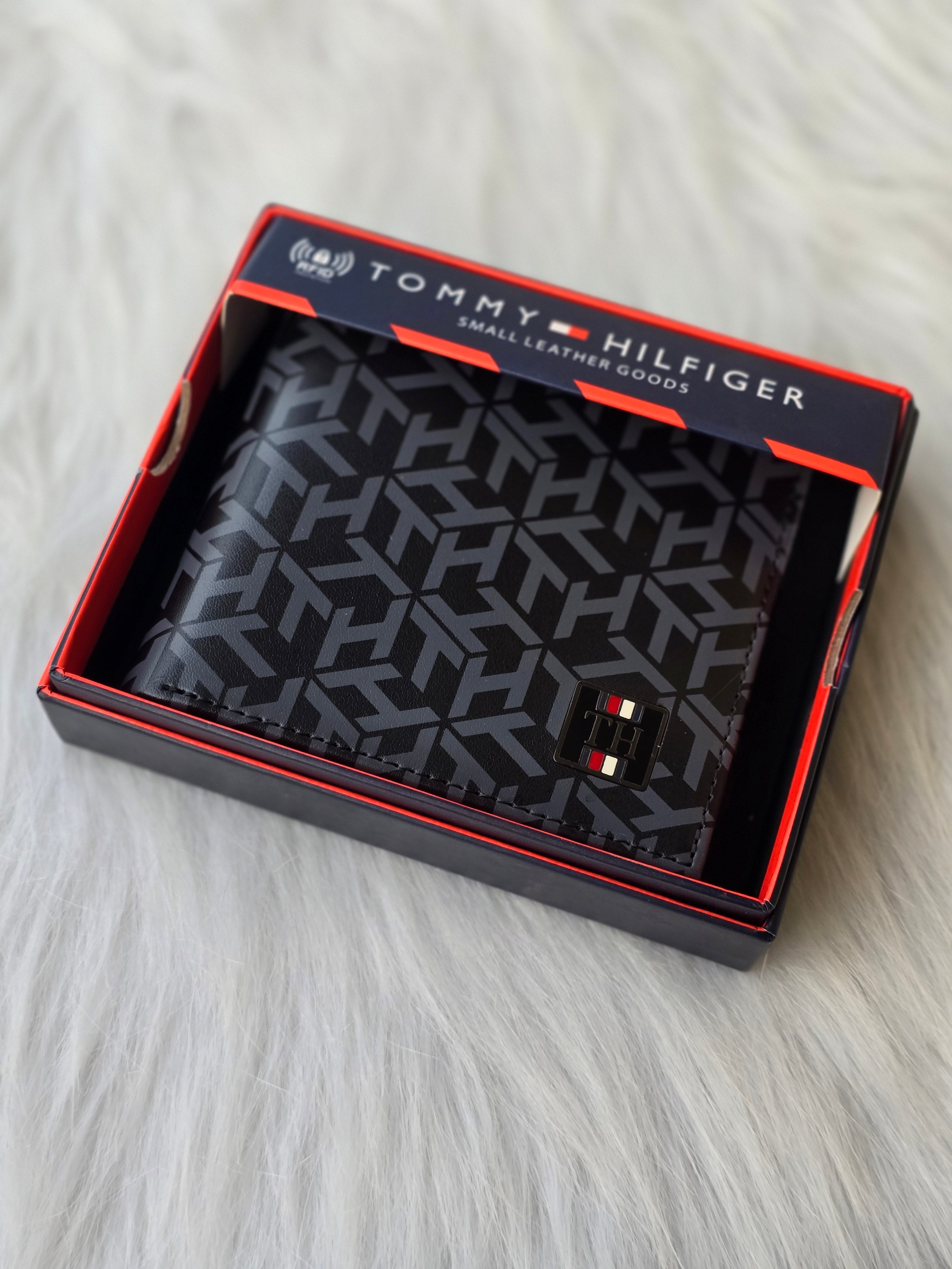 Tommy Hilfiger Franco Printed Wallet |Black|